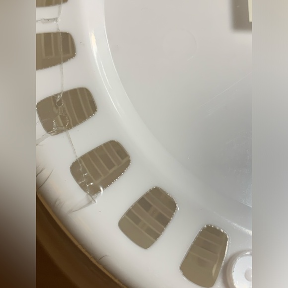 Norpro 9” Diameter Wash/Dry Salad Spinner w/Draining Basket/Colander - READ - Picture 4 of 16